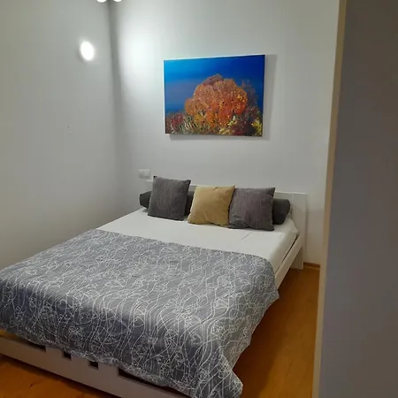 Apartment Dunja Omiš Exterior foto